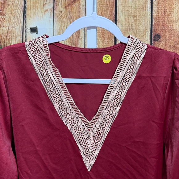 🚨(Must Bundle 3) Shiny V-neck Blouse Size L (PTP-20.5) - Picture 3 of 4